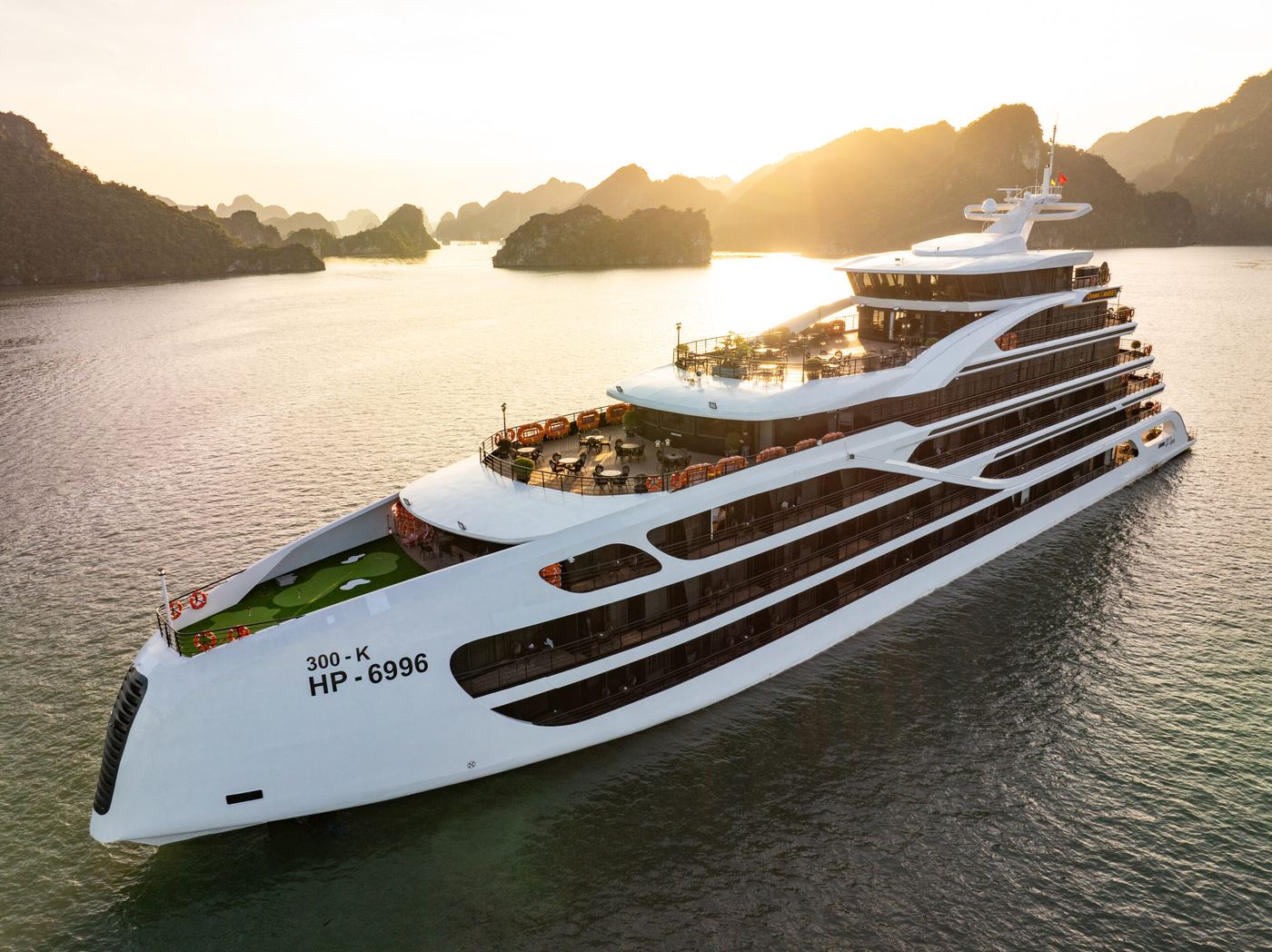 Diana Cruises Halong Bay – Luxury by Venus Group, תמונה 5