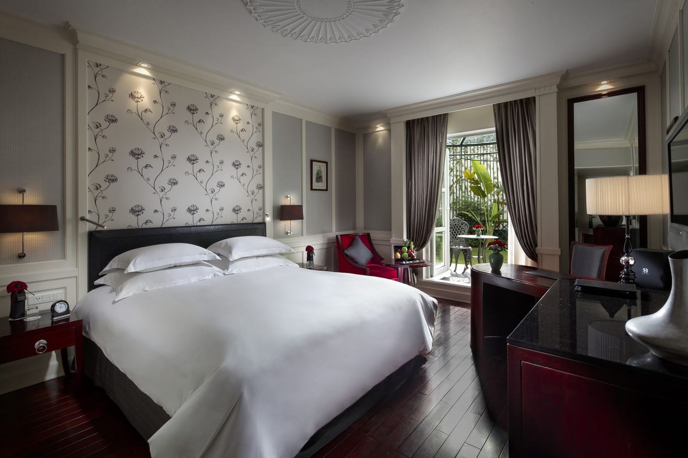 Opera Wing Premium Room (32 m²)